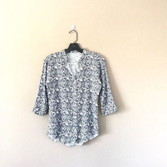 NEW Paisley Print Button Down Top - Picture 1 of 3
